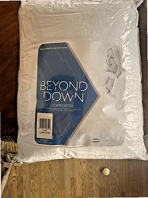 Beyond down King comforter 300 thread count cotton baffle box construction