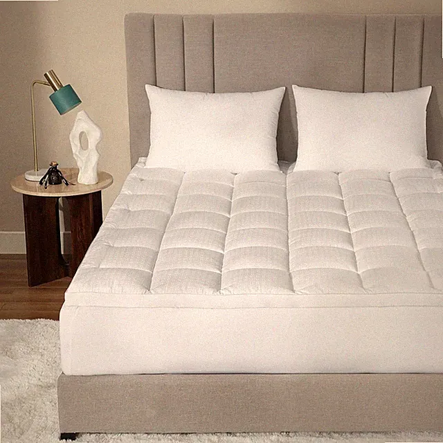 CirclesHome Hotel Collection Full Size Hybrid Mattress Protector Full, White