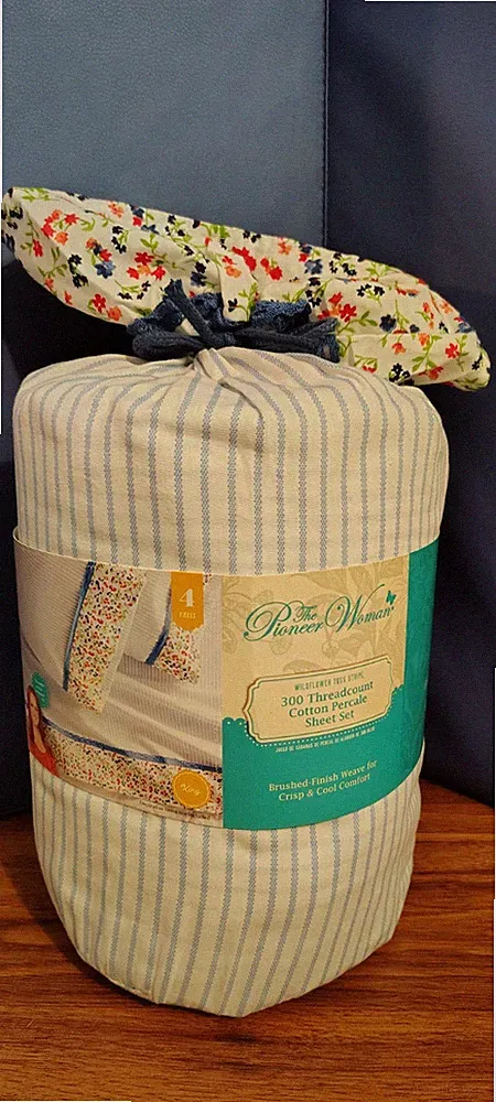 The Pioneer Woman 300 Thread count Cotton 4pc Sheet Set KING Wildflower Toss...